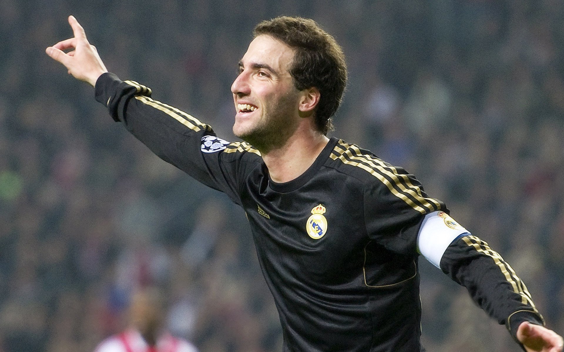 Jiuyou-足球运动员心理健康问题逐渐受到重视，足球运动员的健康体现在哪些方面